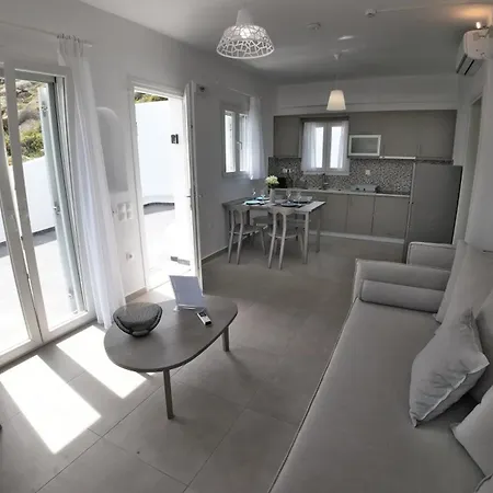 1path Mykonos Super Paradise