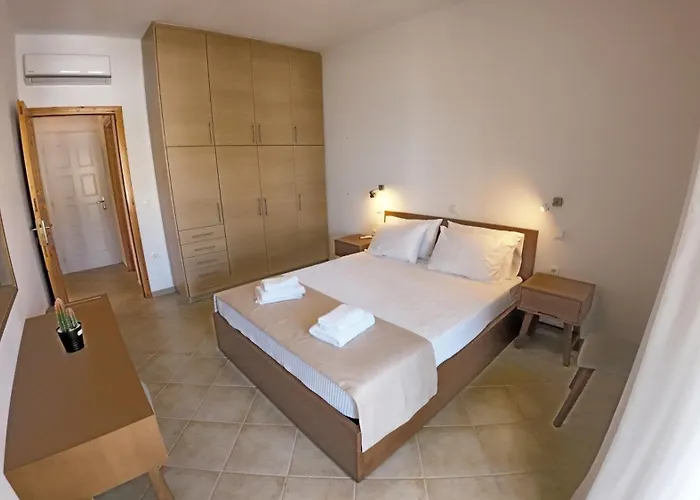 1path Mykonos Super Paradise